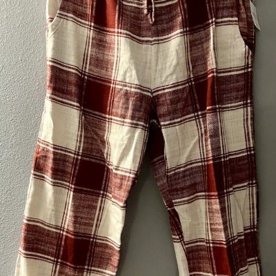 NWT Sexy Basics super soft capris Red/White plaid 100perc Cotton Yoga Style Large